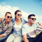 photodune-7398589-group-of-teenagers-hanging-out-m